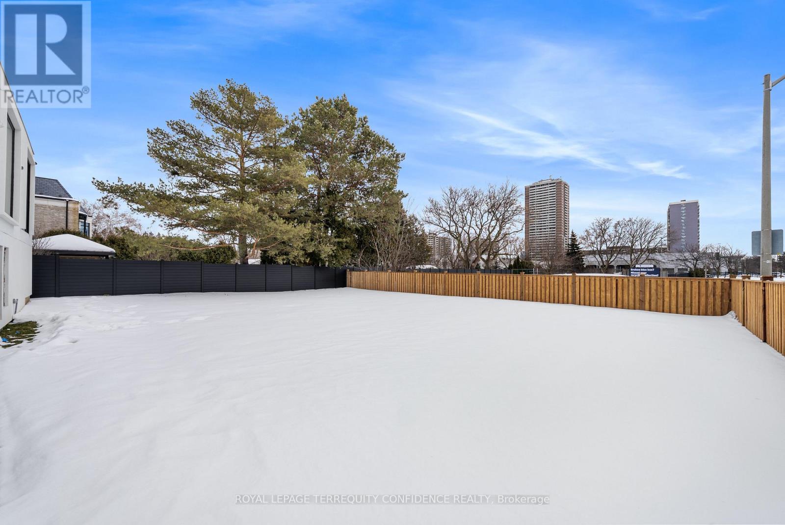 85 Crestwood Road, Vaughan, Ontario  L4J 1A4 - Photo 44 - N12837322