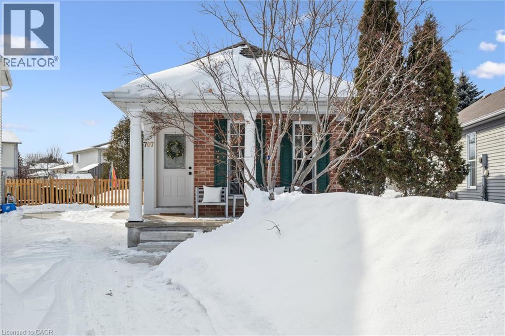 707 JACOB Lane, Waterloo, Ontario