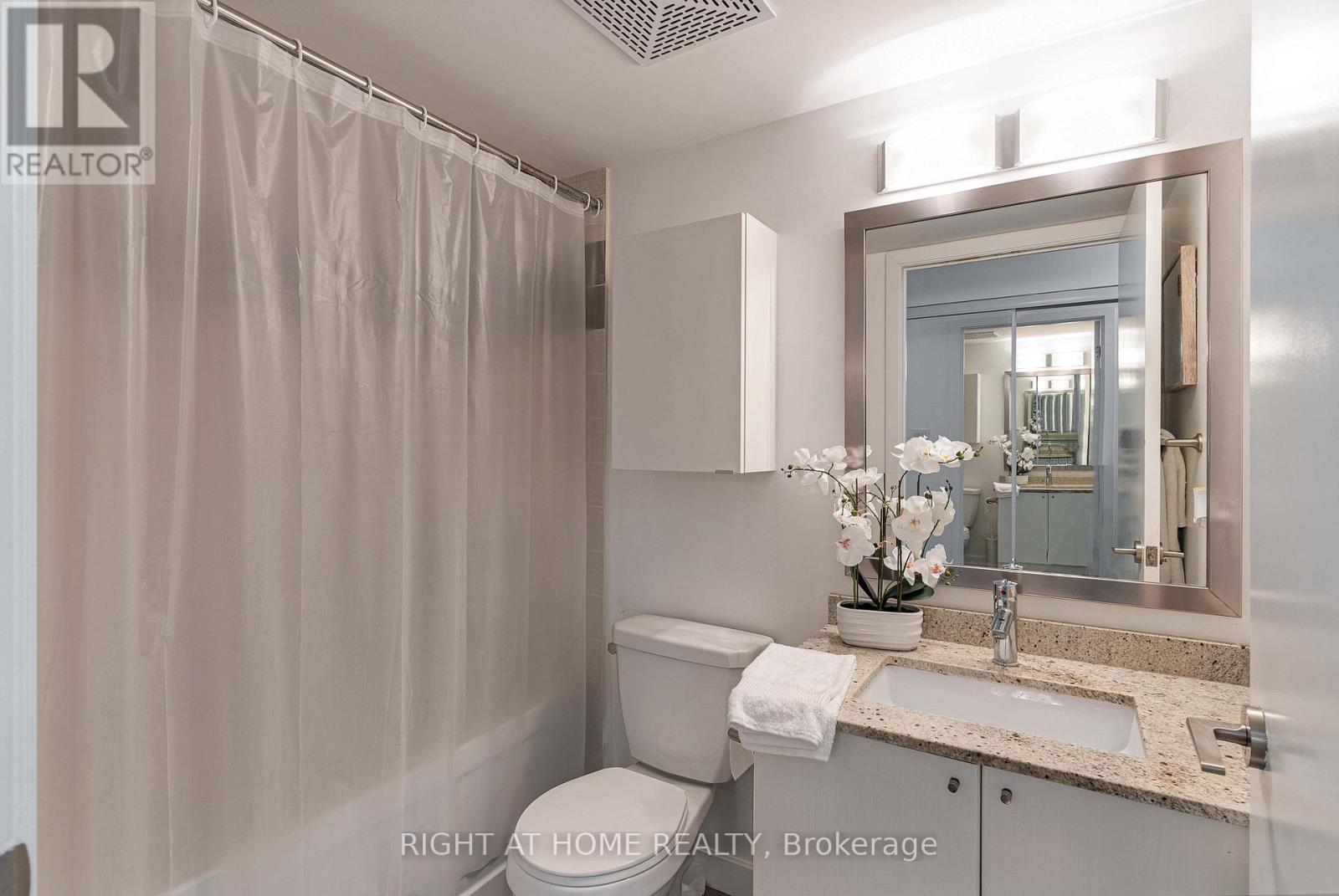 603 - 33 Bay Street, Toronto, Ontario  M5J 2Z3 - Photo 11 - C12837378