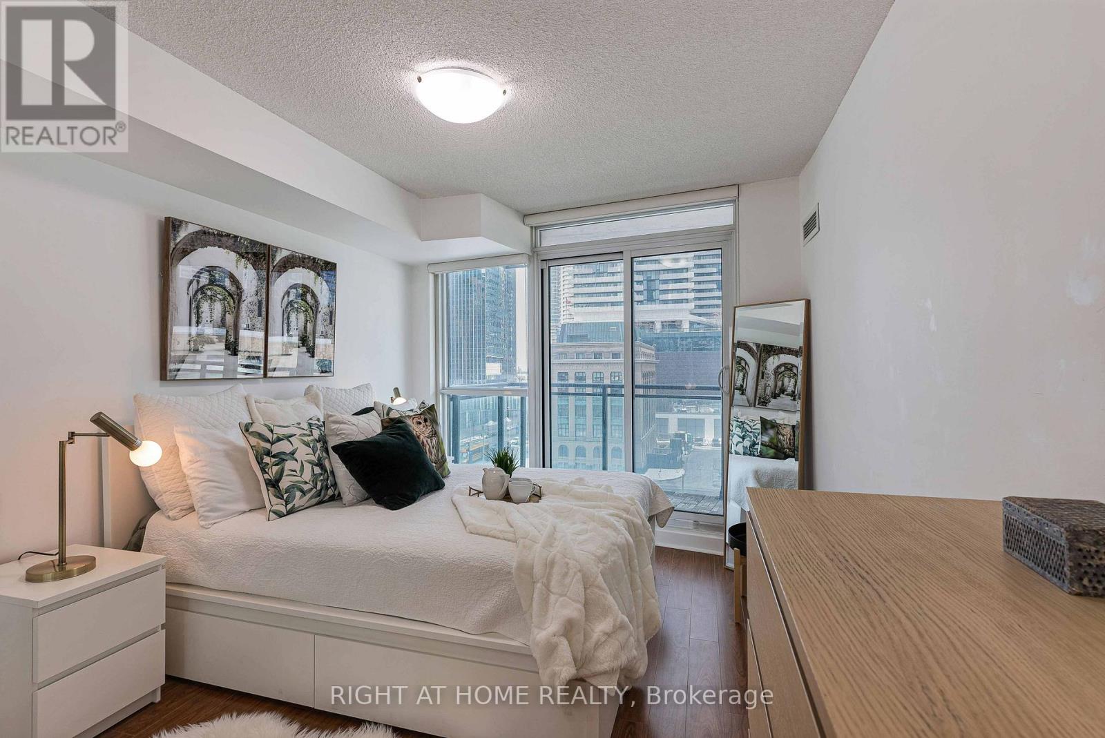 603 - 33 Bay Street, Toronto, Ontario  M5J 2Z3 - Photo 28 - C12837378