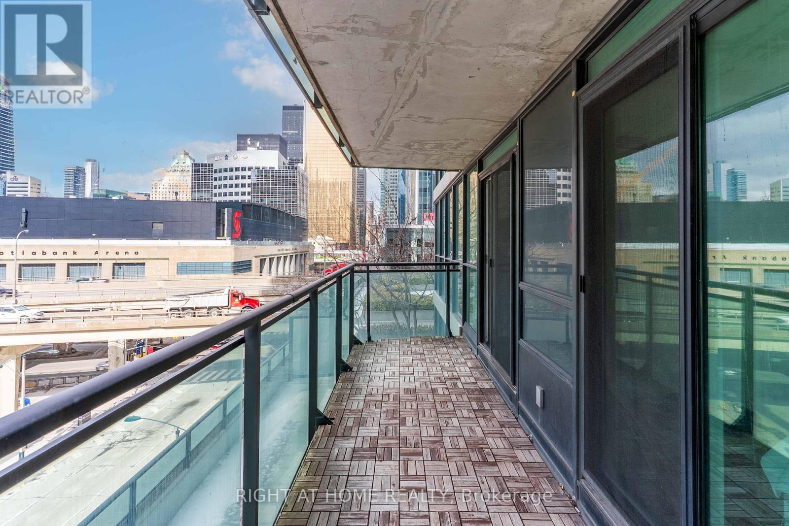 603 - 33 Bay Street, Toronto, Ontario  M5J 2Z3 - Photo 37 - C12837378