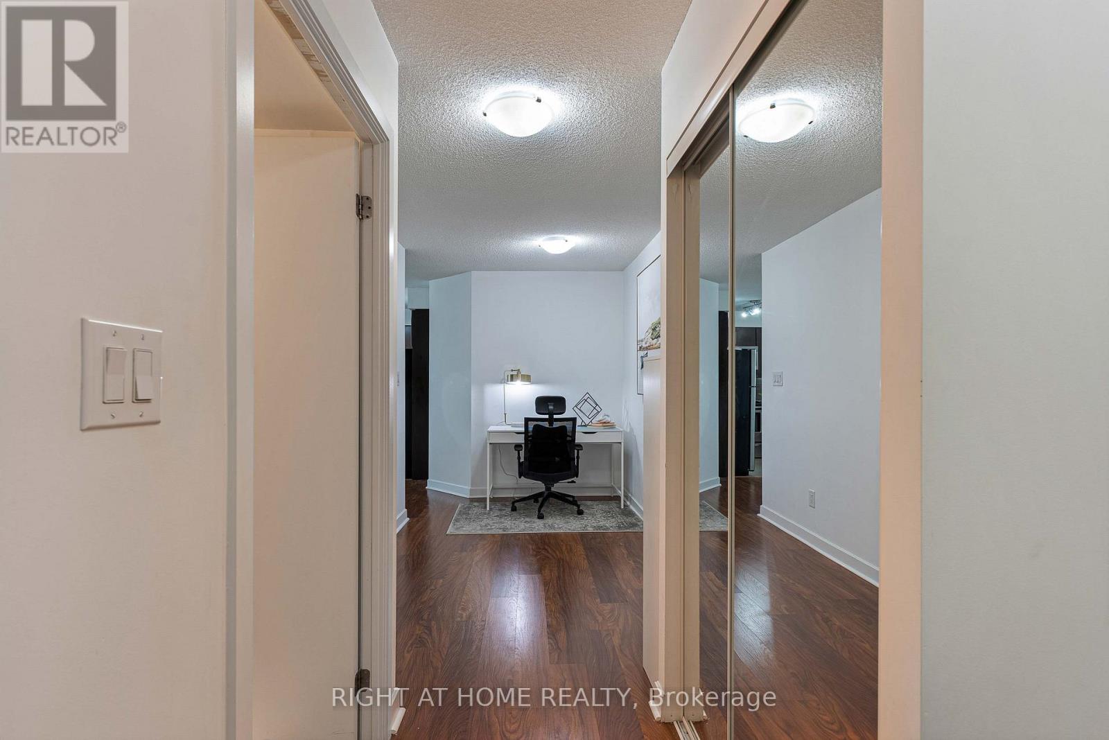 603 - 33 Bay Street, Toronto, Ontario  M5J 2Z3 - Photo 9 - C12837378