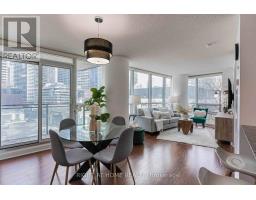 603 - 33 BAY STREET, Toronto, Ontario