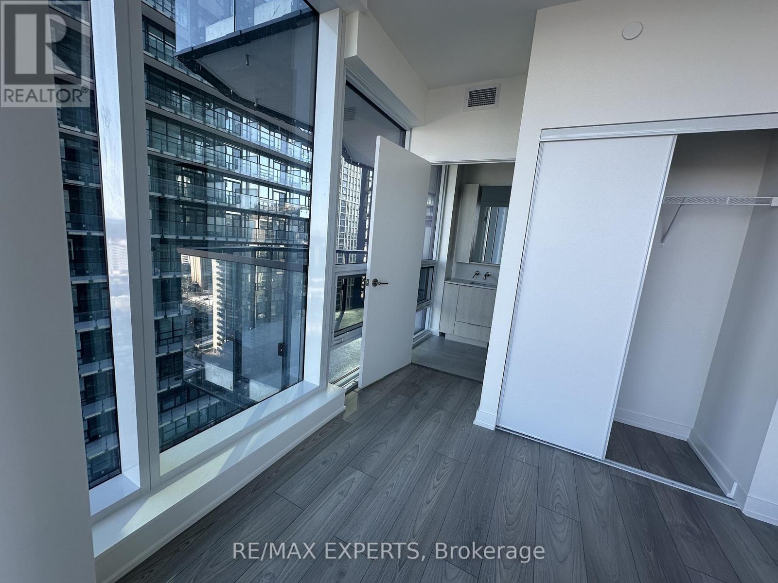 1805 - 120 Broadway Avenue, Toronto, Ontario  M4P 1V6 - Photo 13 - C12837394