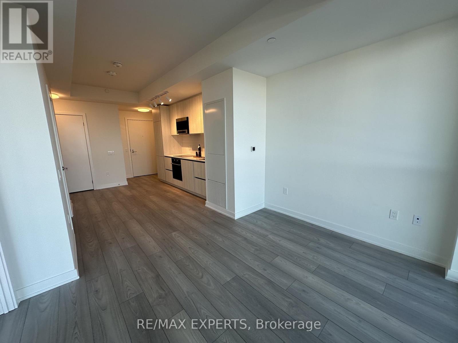 1805 - 120 Broadway Avenue, Toronto, Ontario  M4P 1V6 - Photo 5 - C12837394