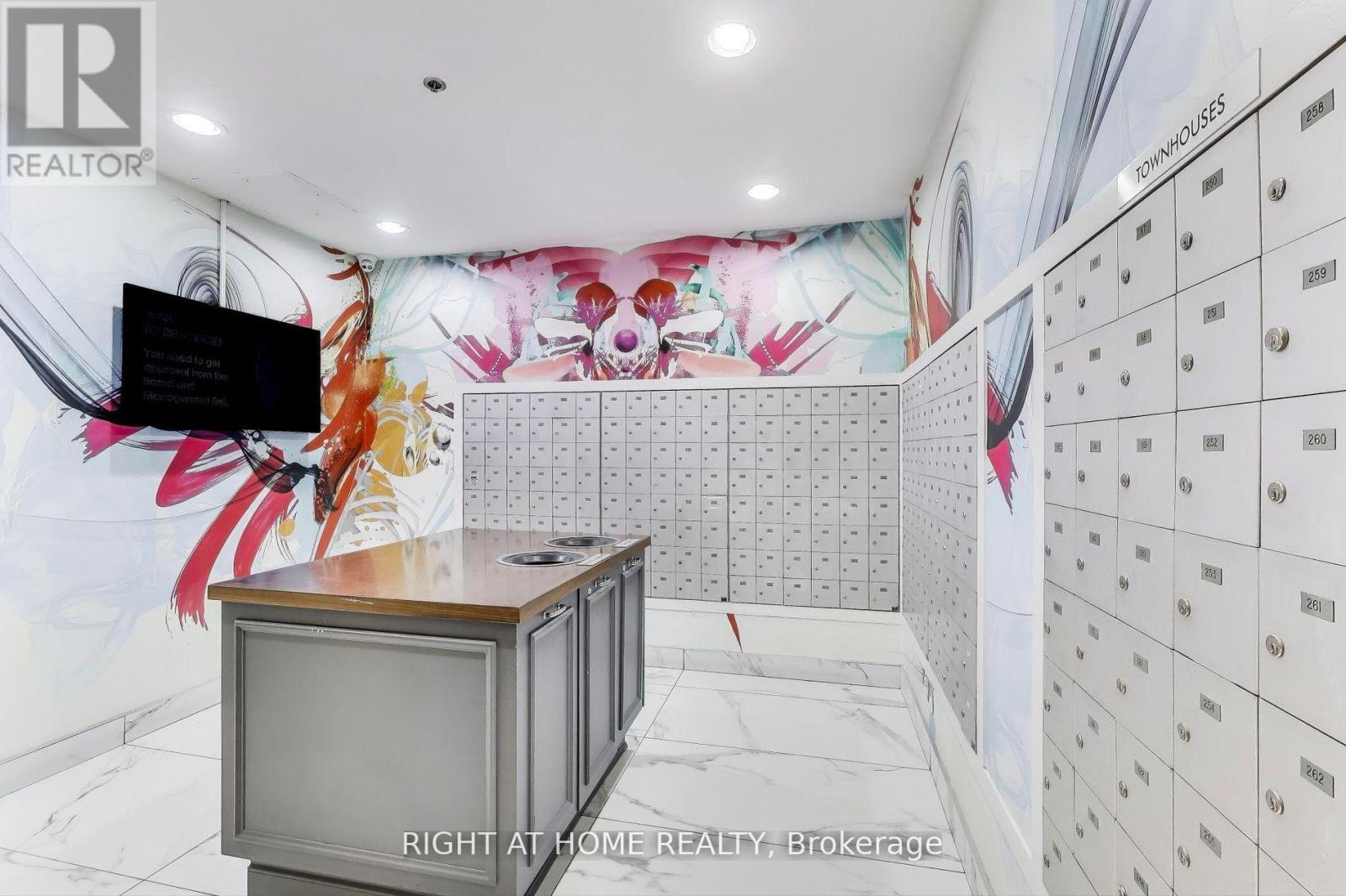 246 - 1029 King Street W, Toronto, Ontario  M6K 3M9 - Photo 20 - C12837408