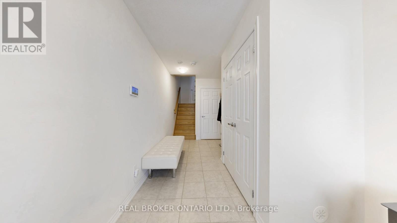 17 Blackpool Lane, East Gwillimbury, Ontario  L9N 0R7 - Photo 18 - N12837404