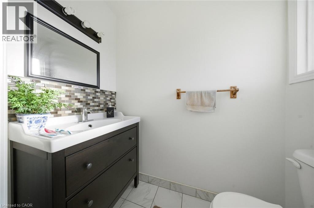 4662 Governors Road, Hamilton, Ontario  L0R 1T0 - Photo 22 - 40808983