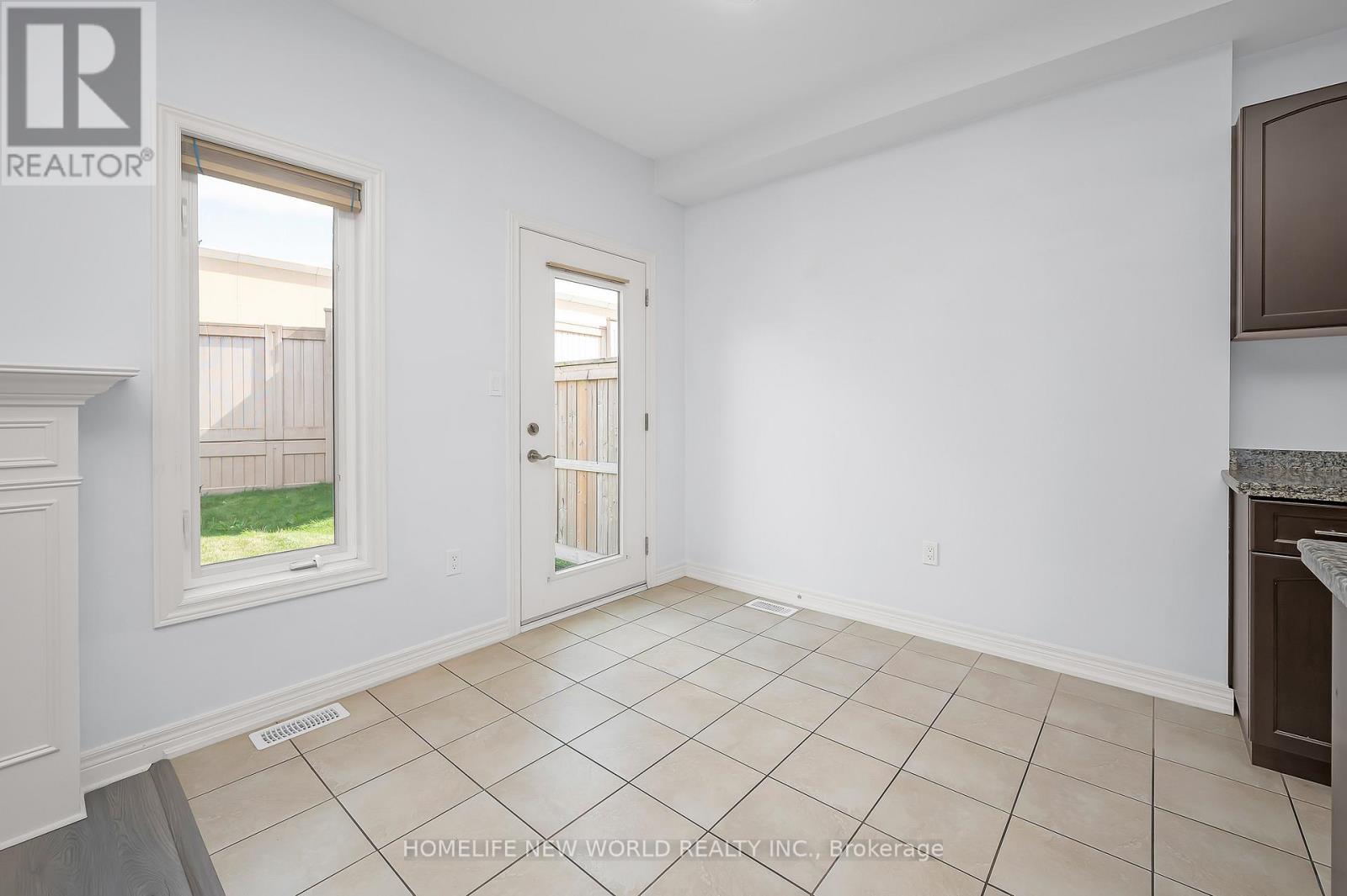 79 Sonoma Valley Crescent, Hamilton, Ontario  L9B 0J3 - Photo 10 - X12837400