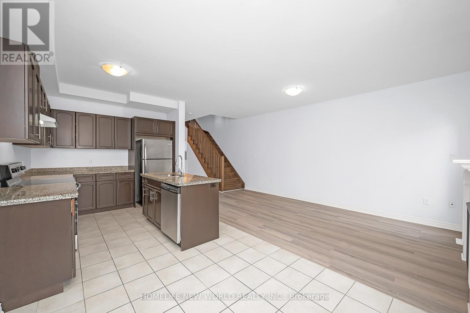 79 Sonoma Valley Crescent, Hamilton, Ontario  L9B 0J3 - Photo 9 - X12837400