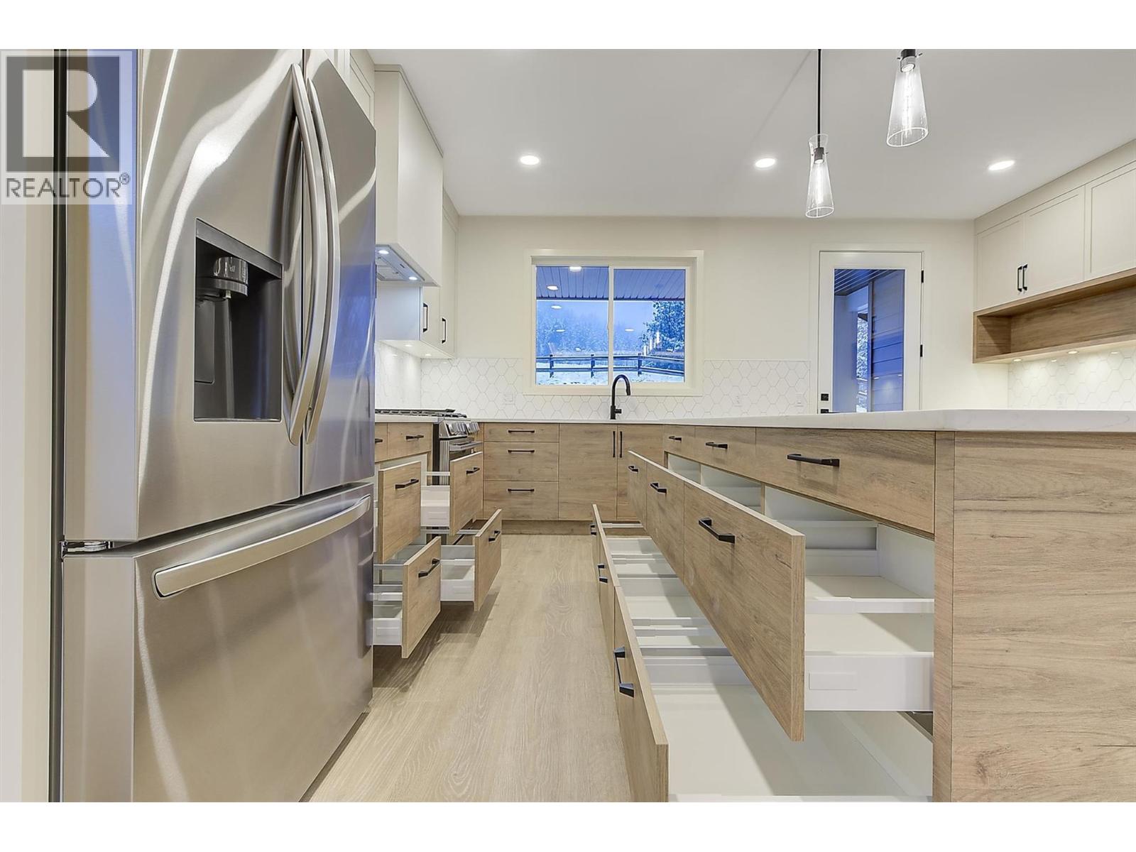 2115 Montenegro Drive, Kelowna, British Columbia  V1P 0B2 - Photo 22 - 10369681