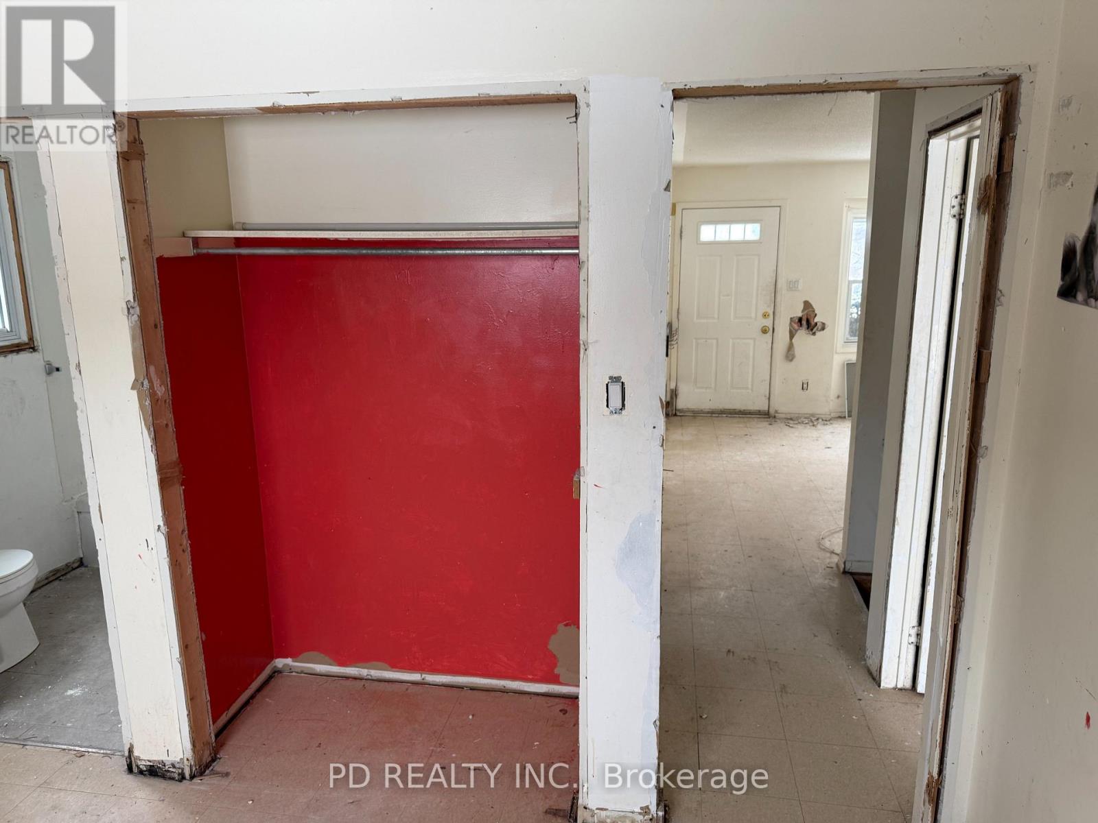 831 Milford Drive, Peterborough (Ashburnham Ward 4), Ontario  K9J 8K3 - Photo 15 - X12837470