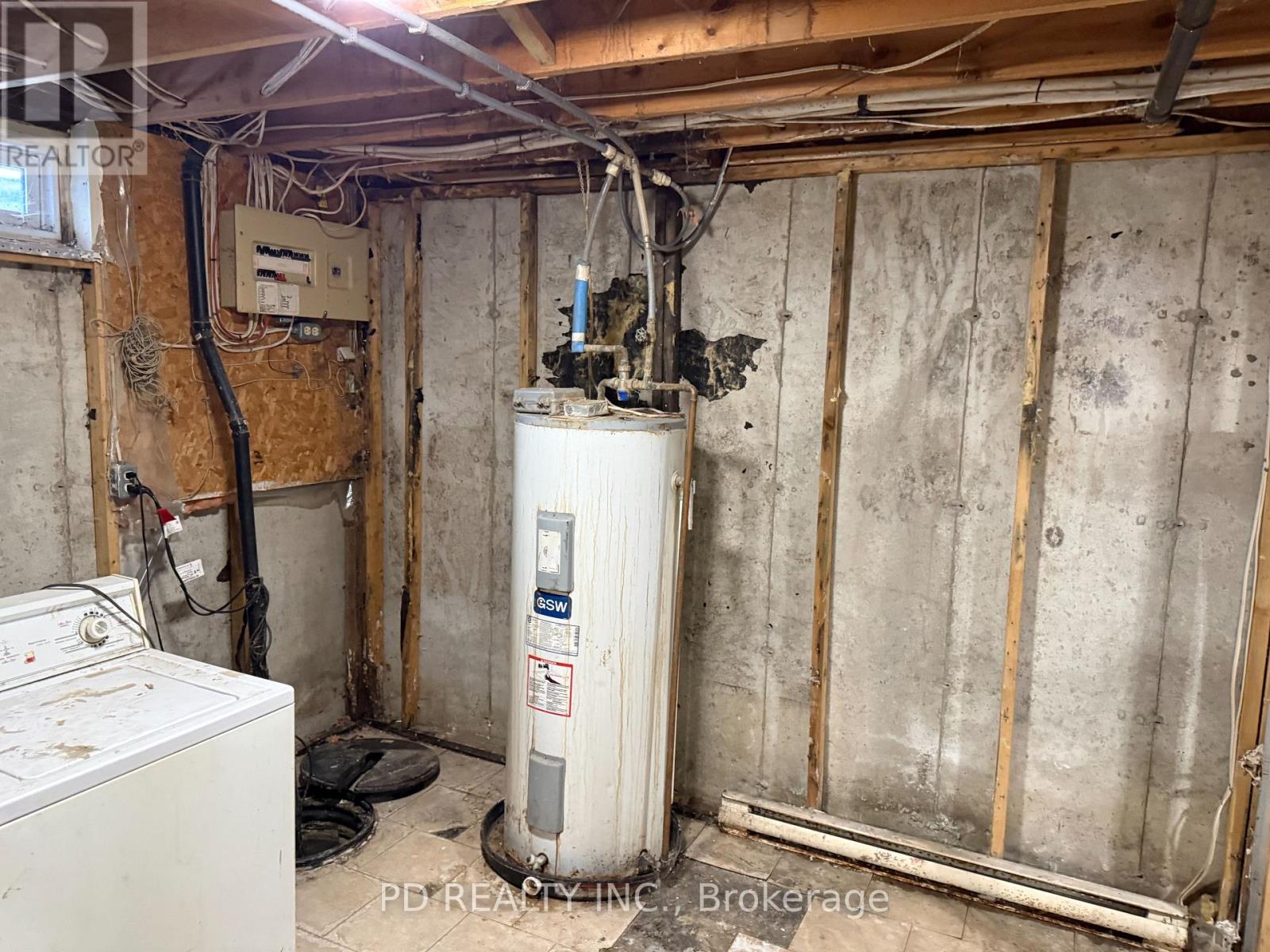 831 Milford Drive, Peterborough (Ashburnham Ward 4), Ontario  K9J 8K3 - Photo 21 - X12837470