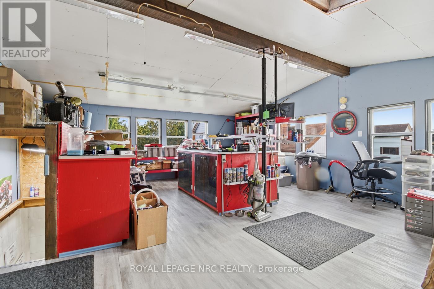 85 Pine Street S, Thorold, Ontario  L2V 3L8 - Photo 13 - X12837418