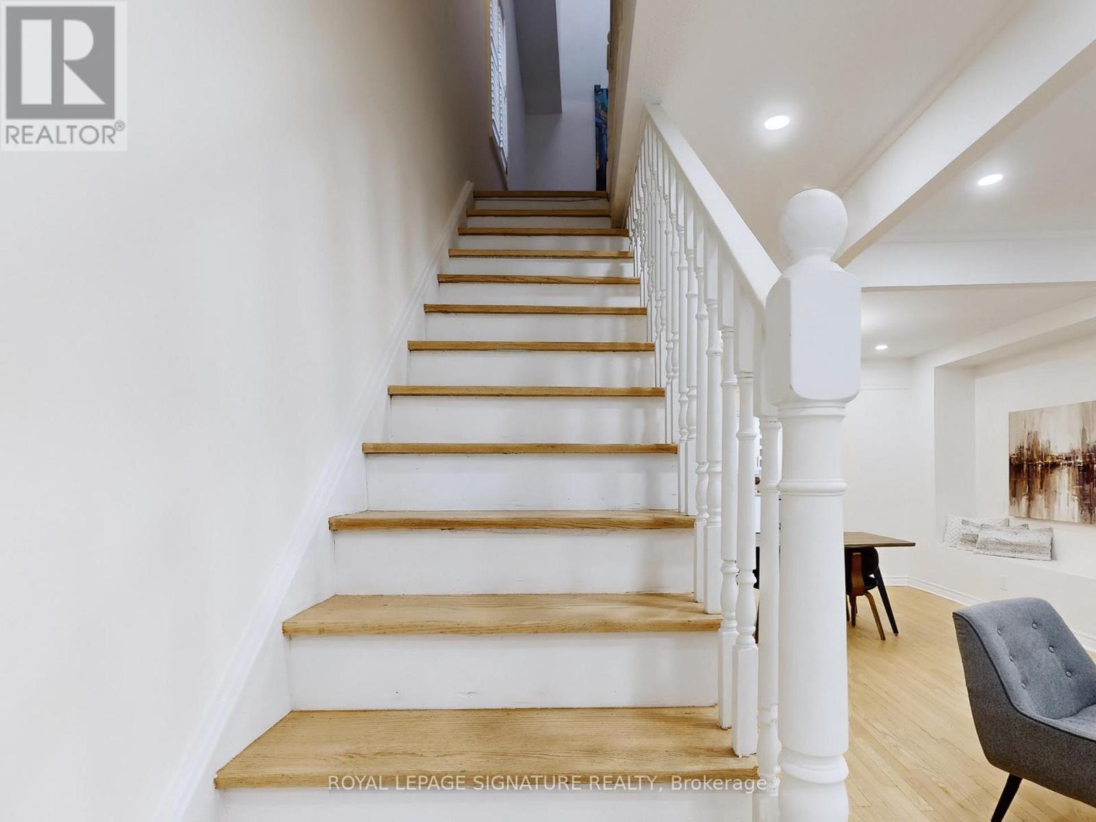 337 Glen Road, Toronto, Ontario  M4W 2X4 - Photo 11 - C12835144