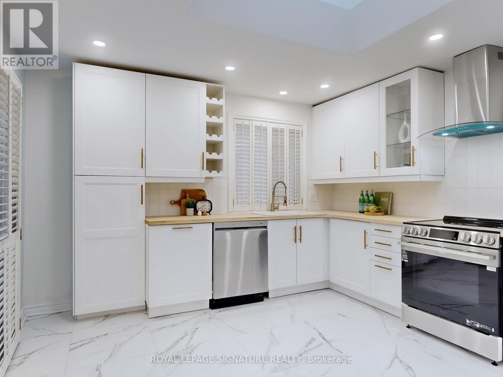 337 Glen Road, Toronto, Ontario  M4W 2X4 - Photo 9 - C12835144