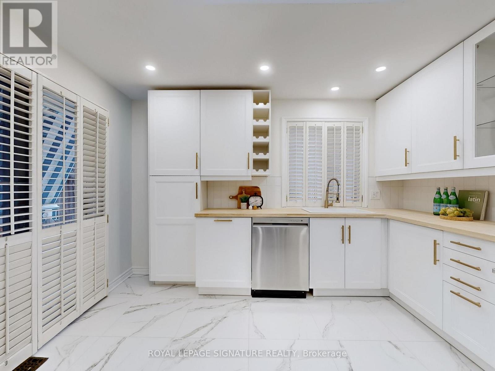 337 Glen Road, Toronto, Ontario  M4W 2X4 - Photo 8 - C12835144