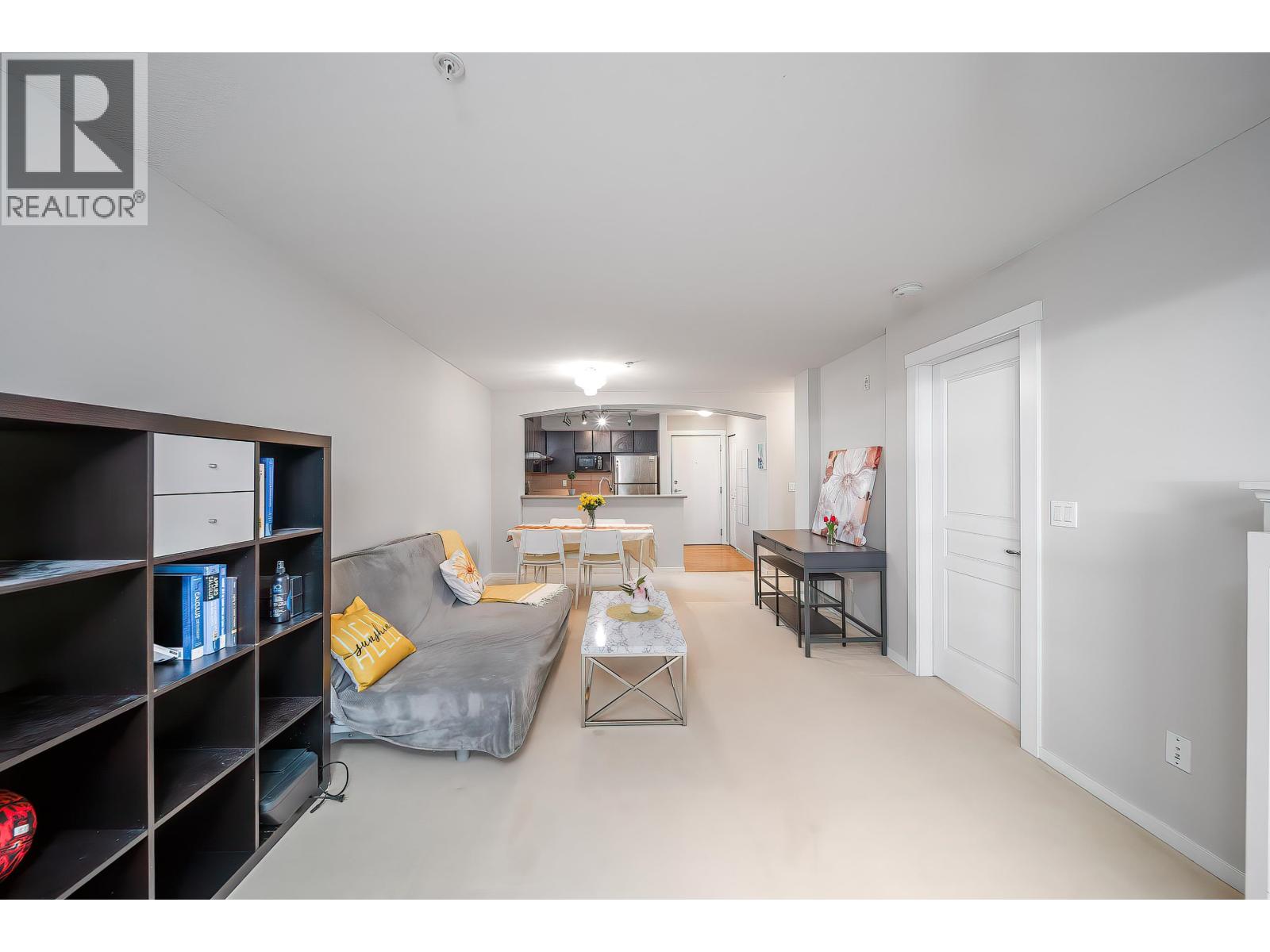 312 9329 University, Burnaby, British Columbia  V5A 4Y4 - Photo 5 - R3094104