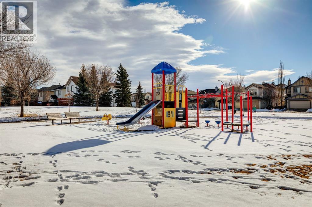 40 Shannon Gardens Sw, Calgary, Alberta  T2Y 4L7 - Photo 45 - A2289743