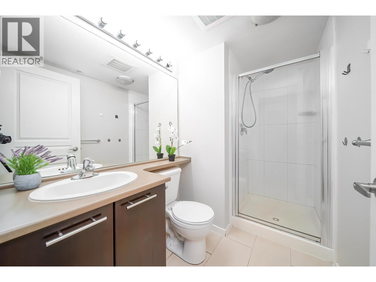 312 9329 University, Burnaby, British Columbia  V5A 4Y4 - Photo 16 - R3094104