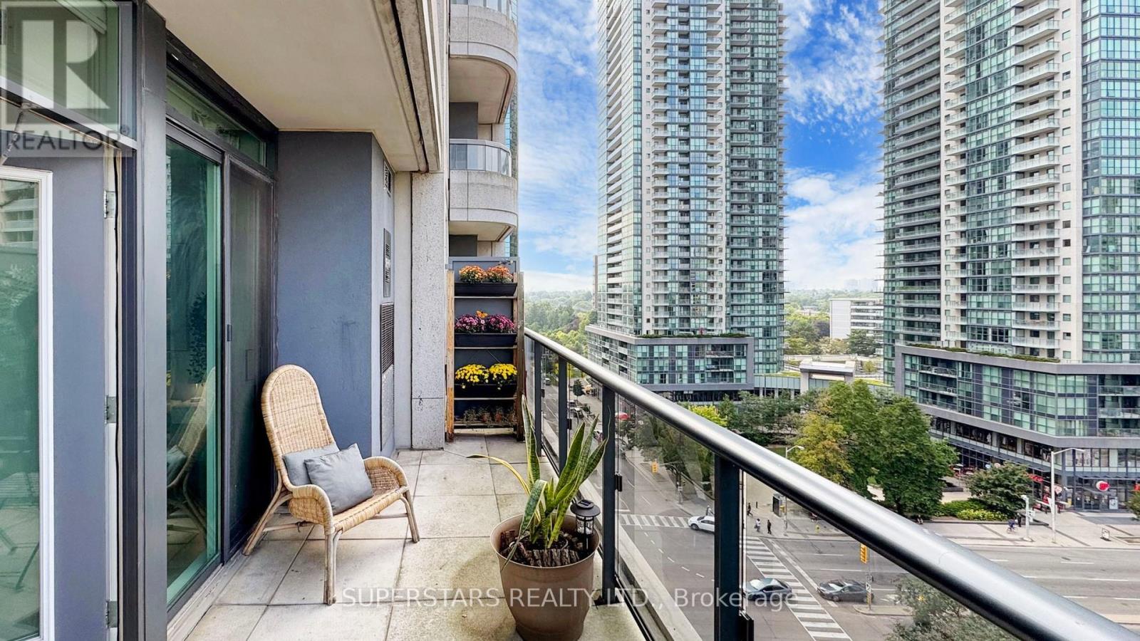 516 - 33 Empress Avenue, Toronto, Ontario M2N 6Y7 - Photo 14 - C12837476