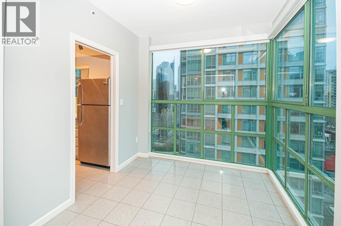 1606 909 Burrard Street, Vancouver, British Columbia  V5E 2E2 - Photo 3 - R3094800
