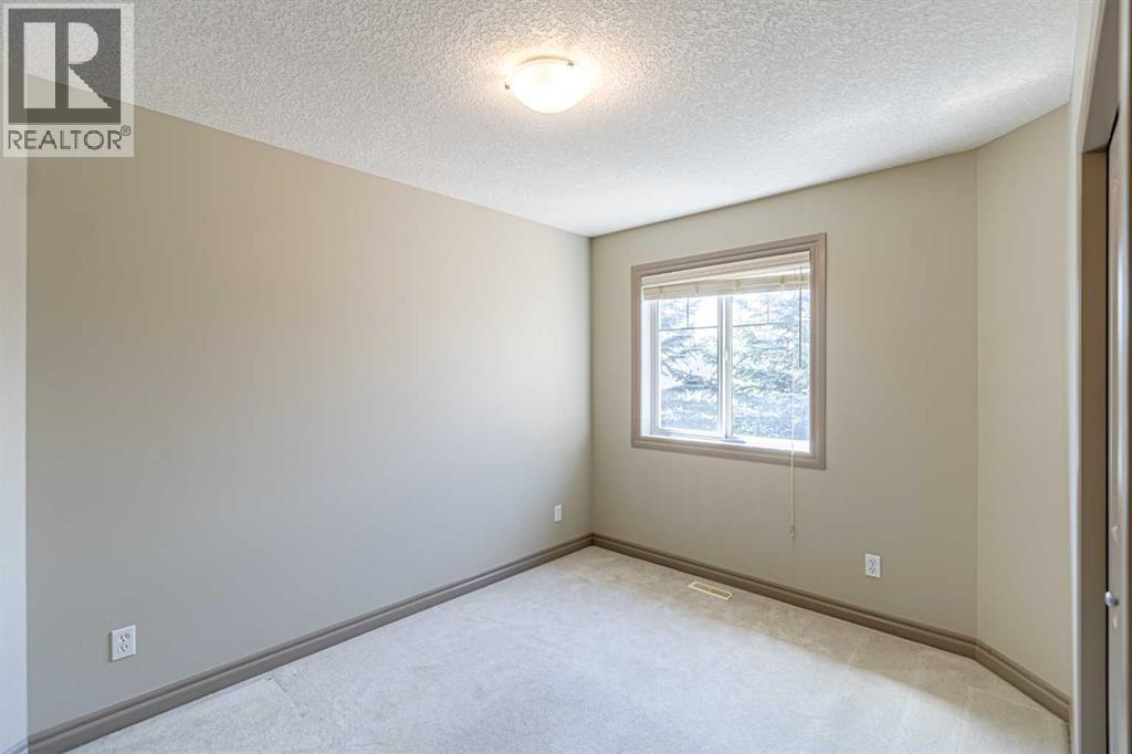 67 Evergreen Row Sw, Calgary, Alberta  t2y 5h9 - Photo 13 - A2289866