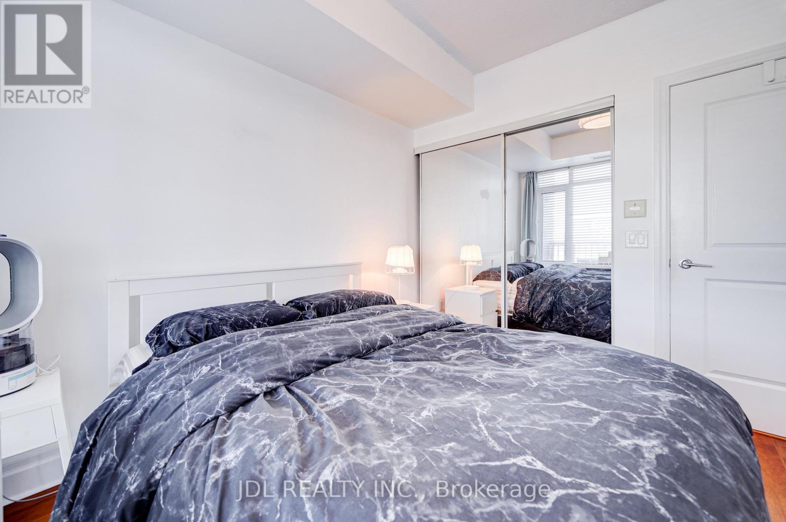 214 - 111 Upper Duke Crescent, Markham, Ontario  L6G 0C8 - Photo 13 - N12837422