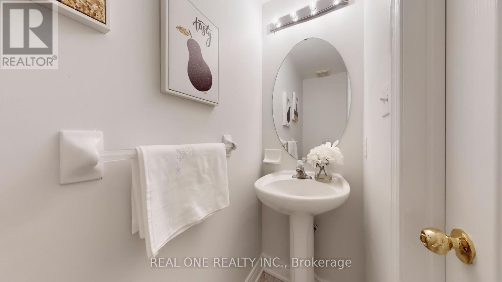 1 Kentland Street, Markham, Ontario  L6E 2A5 - Photo 22 - N12837424