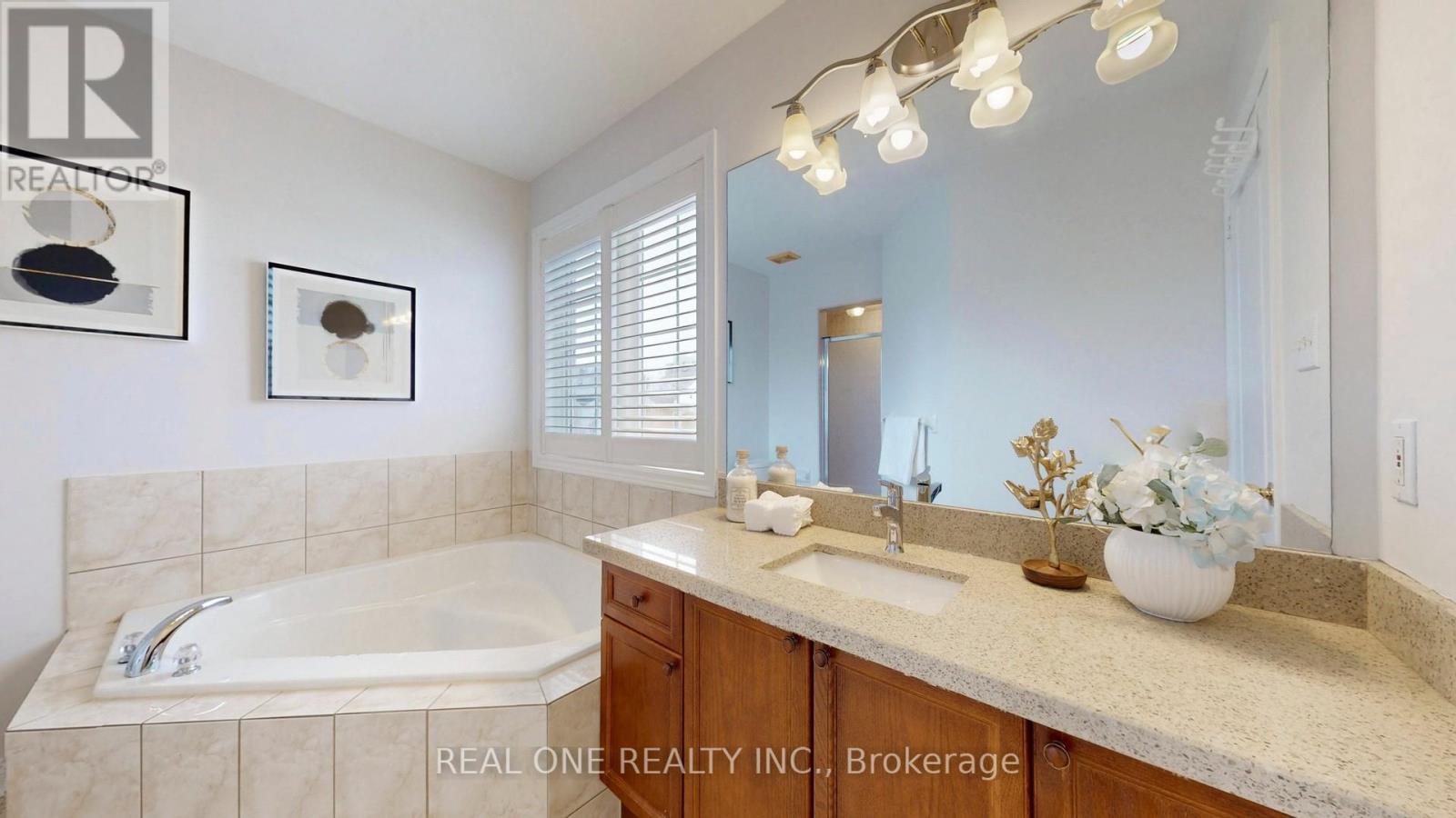 1 Kentland Street, Markham, Ontario  L6E 2A5 - Photo 28 - N12837424