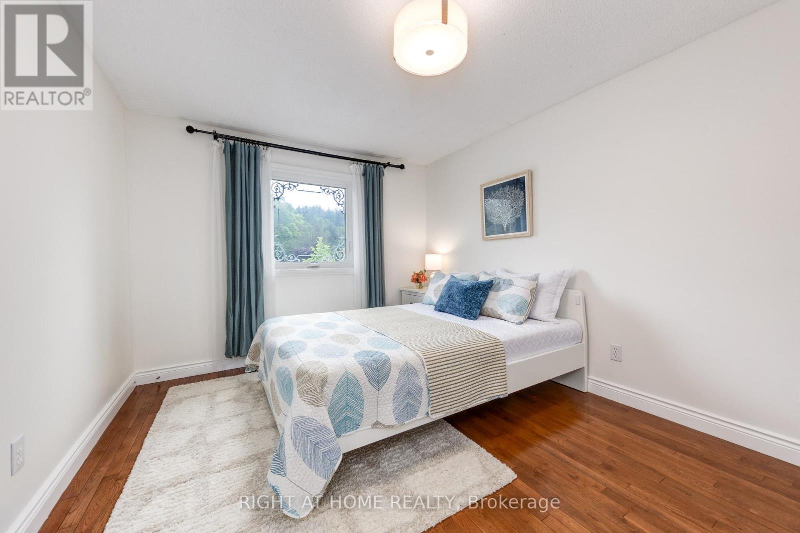 88 Sunshine Drive, Richmond Hill, Ontario  L4C 8H2 - Photo 27 - N12837428