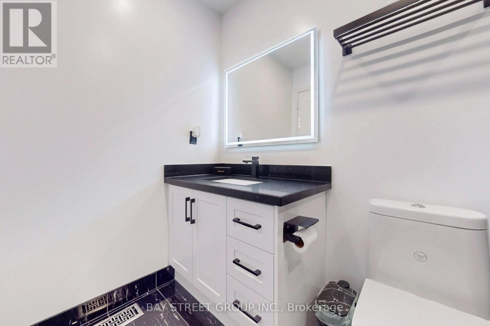 73 All Points Drive, Whitchurch-Stouffville, Ontario  L4A 0W6 - Photo 36 - N12837434