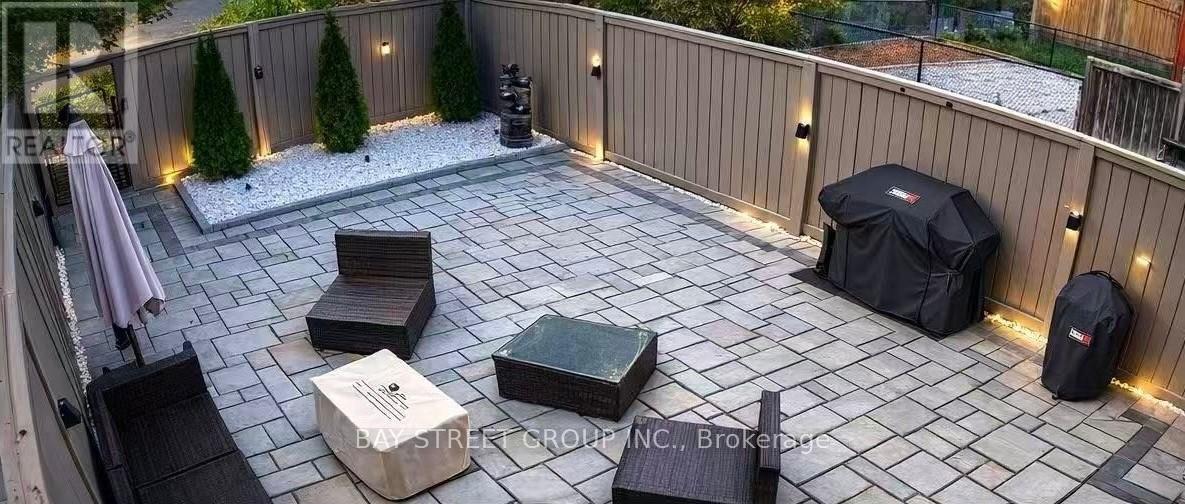 73 All Points Drive, Whitchurch-Stouffville, Ontario  L4A 0W6 - Photo 47 - N12837434