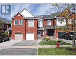 22 CASA GRANDE STREET, Richmond Hill, Ontario