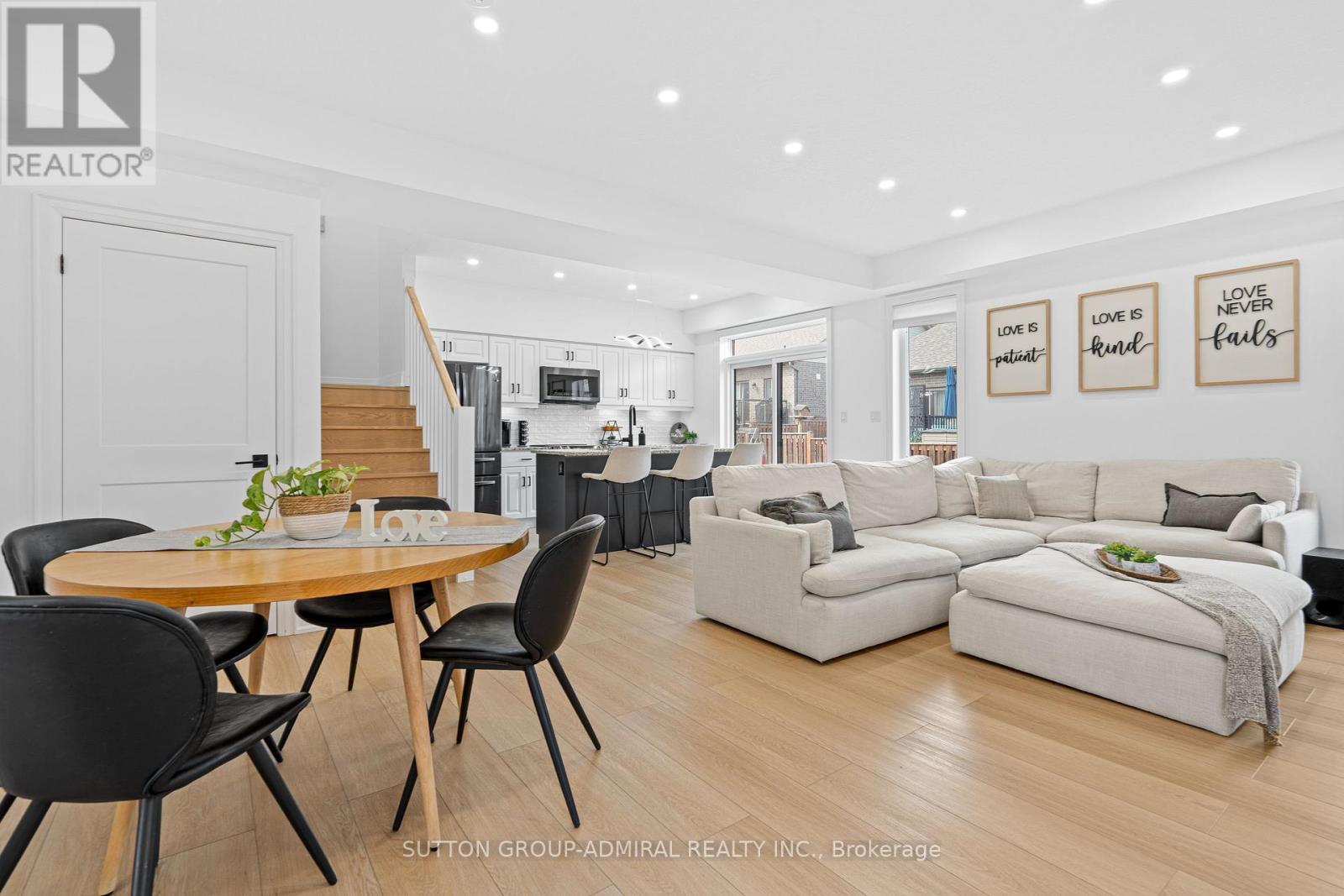 1026 Wright Drive, Midland, Ontario  L4R 0E4 - Photo 7 - S12837436