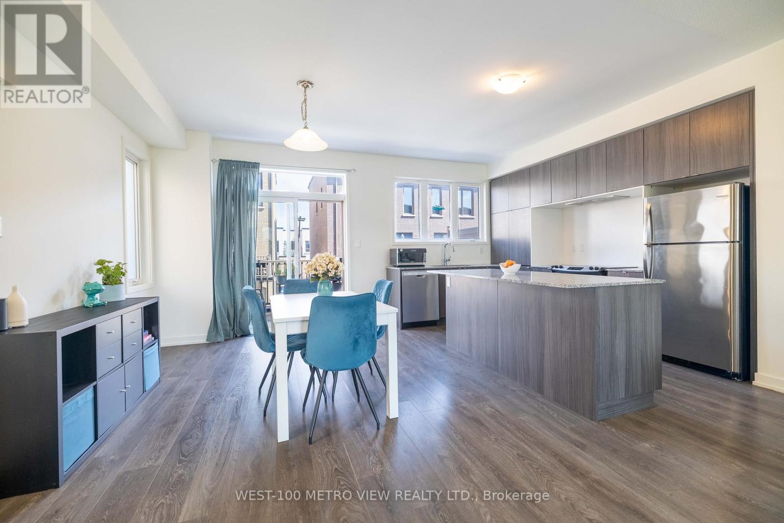 3141 Ernest Appelbe Boulevard, Oakville, Ontario  L6H 0N8 - Photo 8 - W12837426