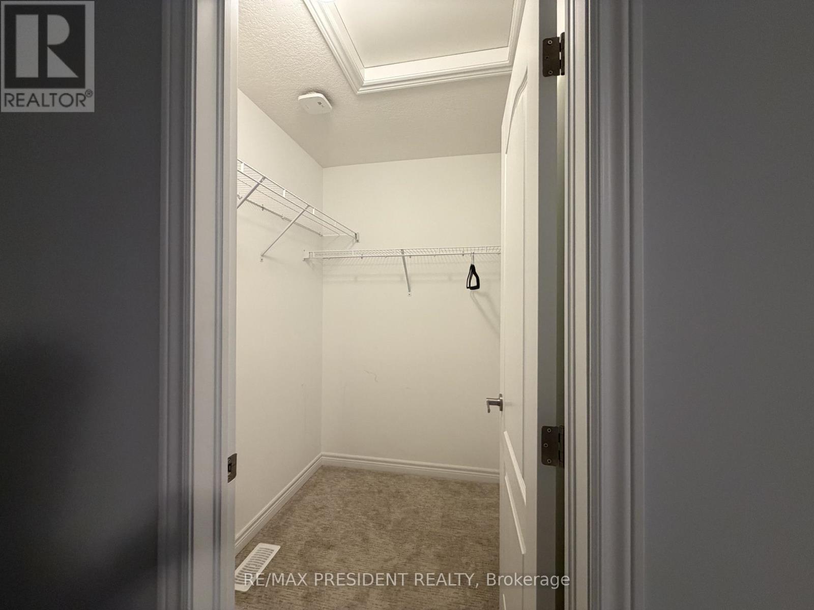 32 Zoe Lane, Hamilton, Ontario  L0R 1C0 - Photo 21 - X12837446