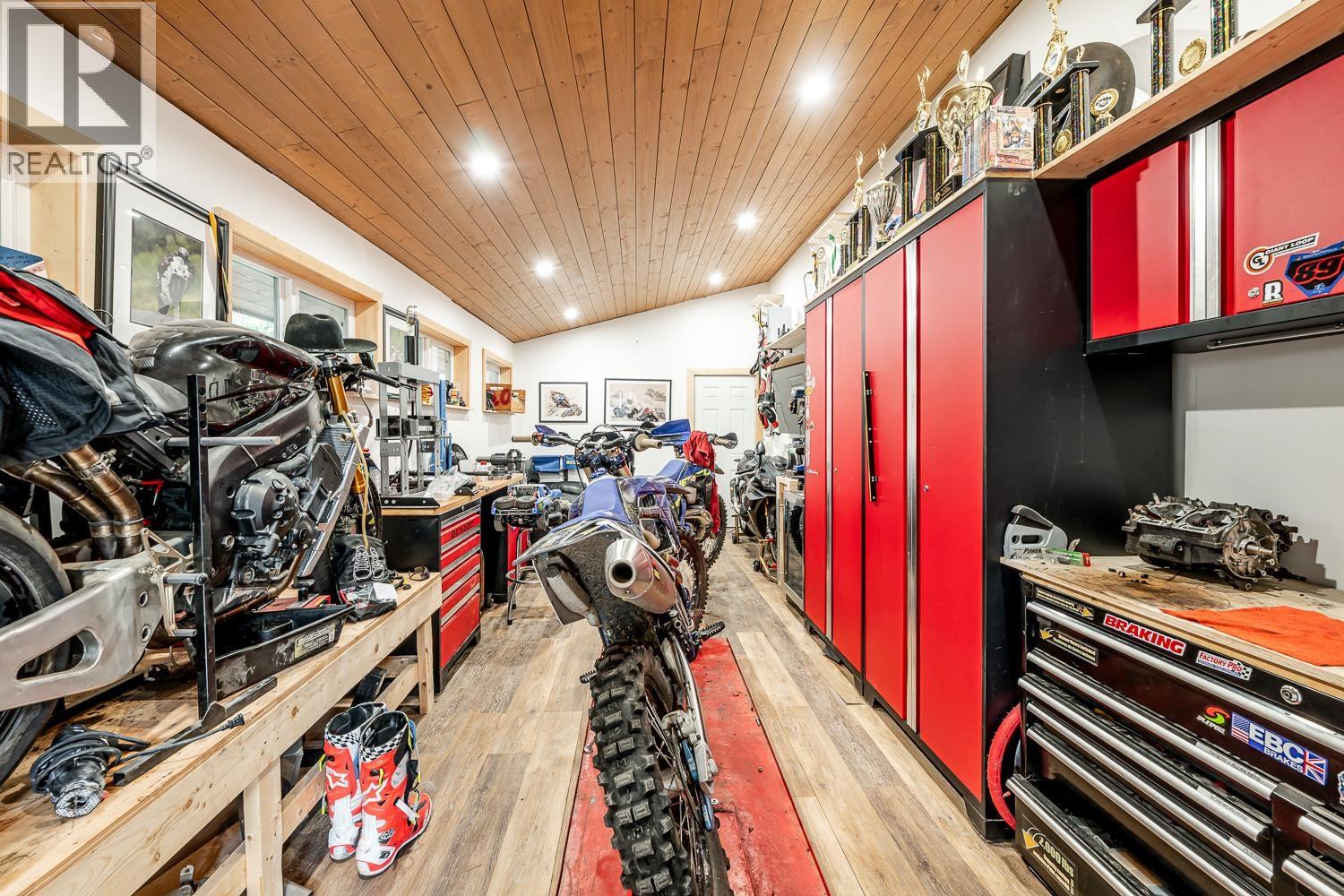 40449 Thunderbird Ridge, Squamish, British Columbia  V0N 1T0 - Photo 7 - R3091528