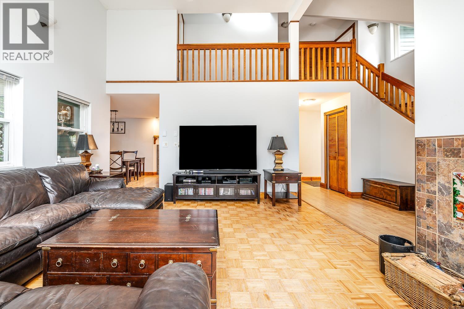 40449 Thunderbird Ridge, Squamish, British Columbia  V0N 1T0 - Photo 12 - R3091528