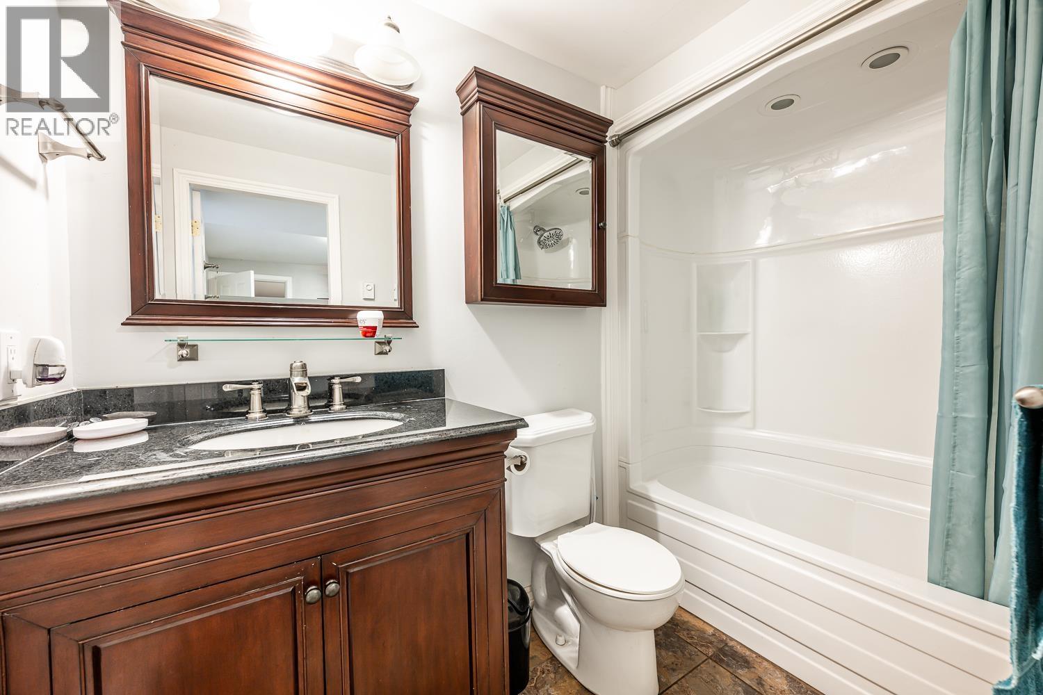 40449 Thunderbird Ridge, Squamish, British Columbia  V0N 1T0 - Photo 38 - R3091528