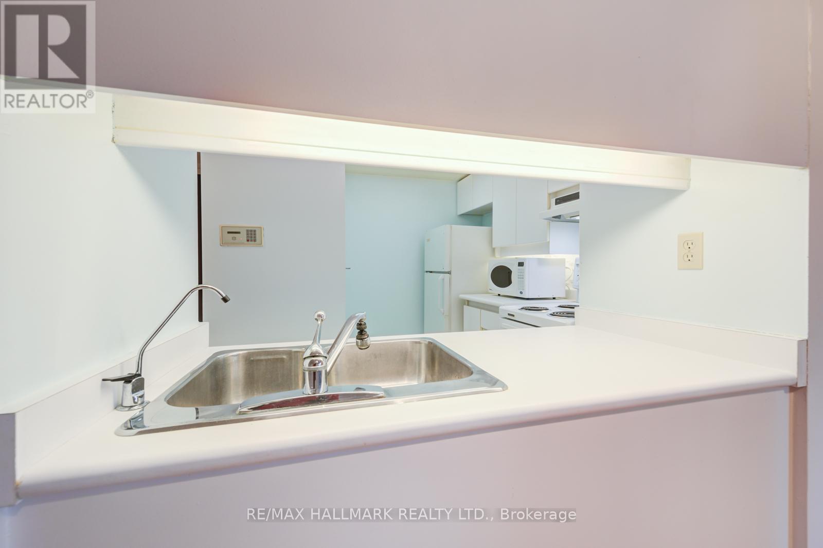 307 - 736 Bay Street, Toronto, Ontario  M5G 2M4 - Photo 10 - C12837486