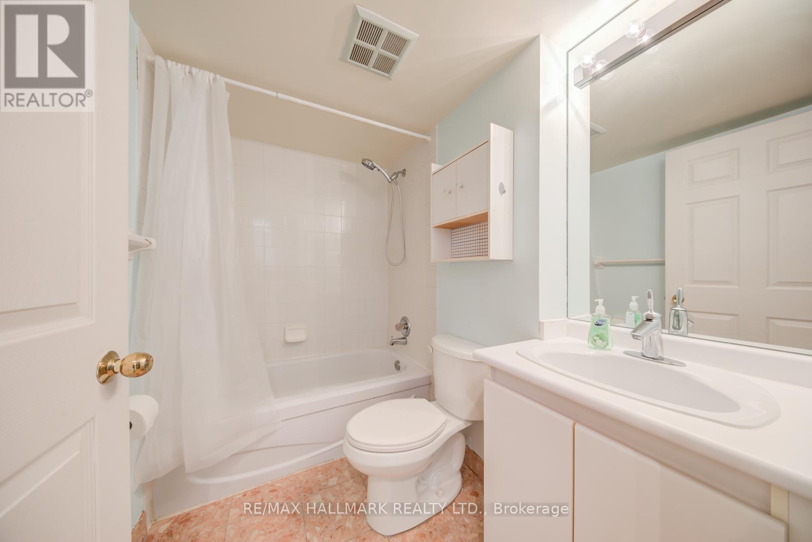 307 - 736 Bay Street, Toronto, Ontario  M5G 2M4 - Photo 14 - C12837486