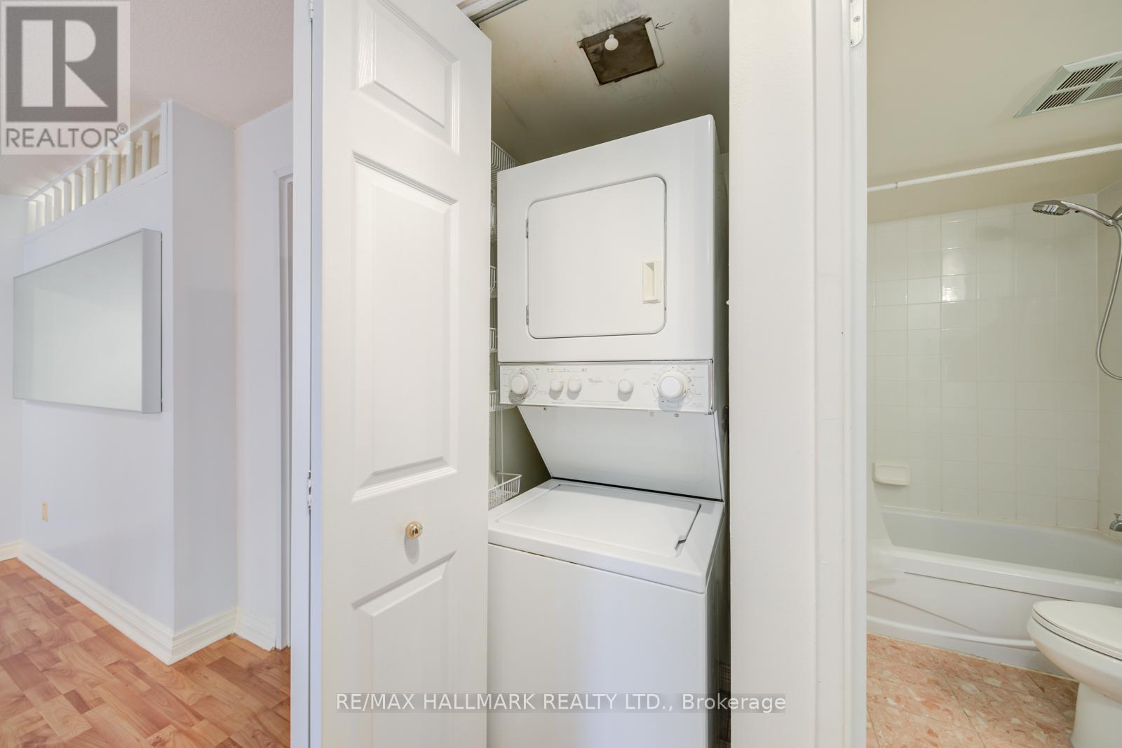 307 - 736 Bay Street, Toronto, Ontario  M5G 2M4 - Photo 15 - C12837486