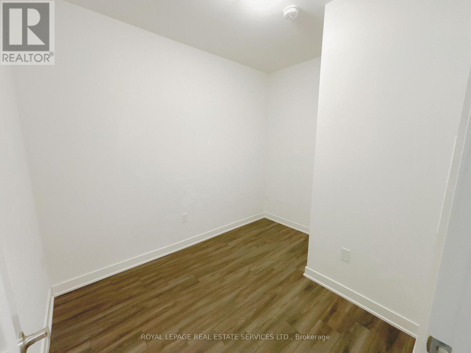 1903 E - 70 Princess Street, Toronto, Ontario  M5A 0X6 - Photo 8 - C12837490