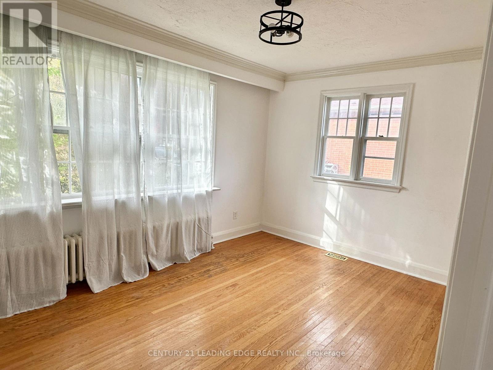 51 Morningside Avenue, Toronto, Ontario  M1E 3C3 - Photo 6 - E12837494