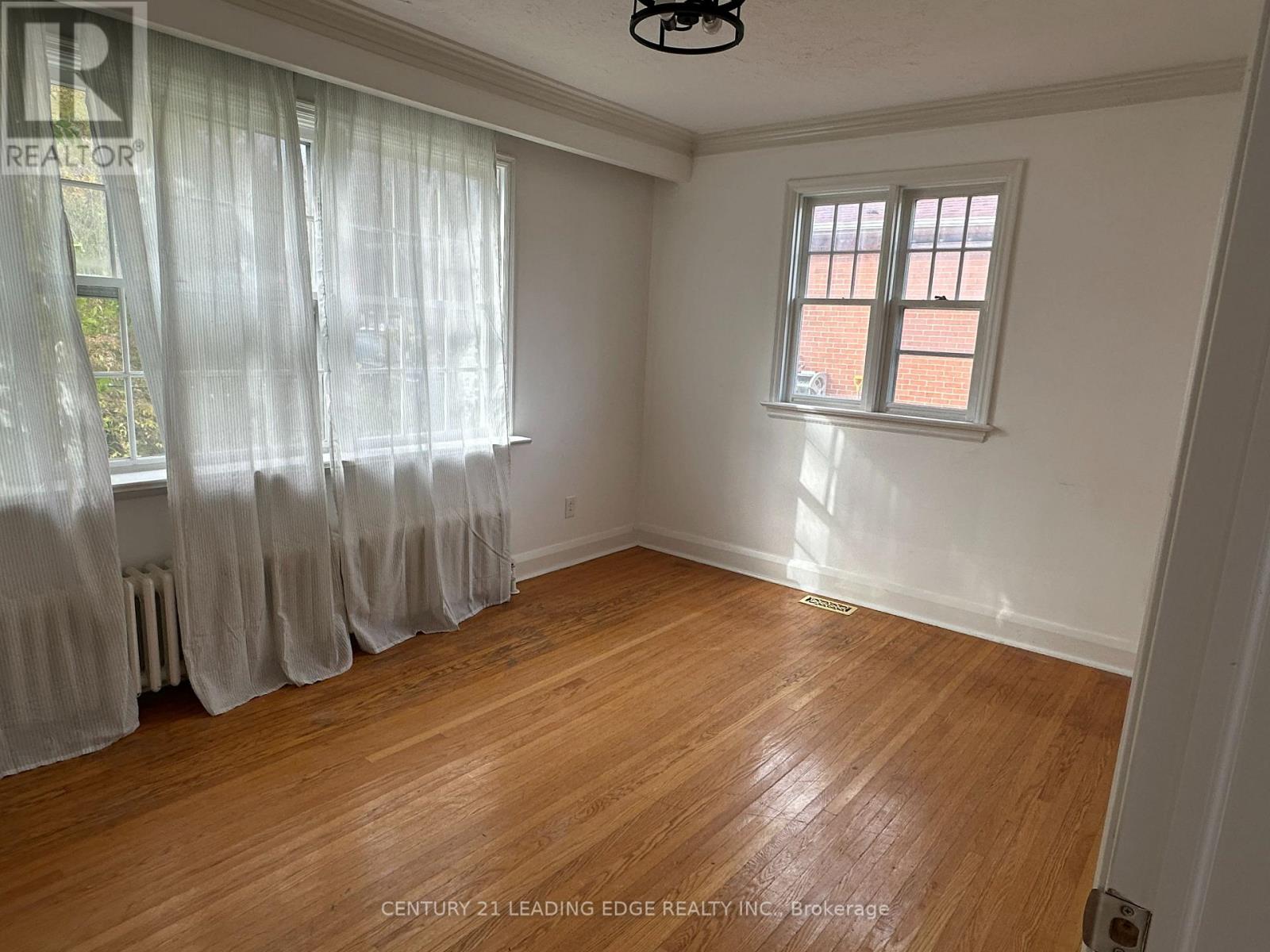 51 Morningside Avenue, Toronto, Ontario  M1E 3C3 - Photo 7 - E12837494