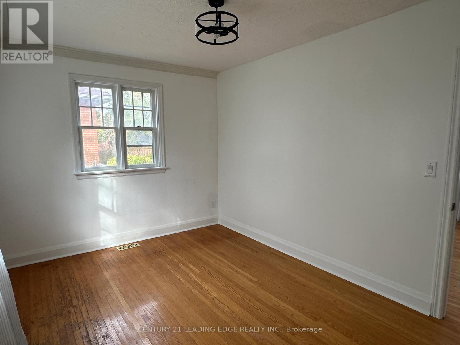 51 Morningside Avenue, Toronto, Ontario  M1E 3C3 - Photo 9 - E12837494