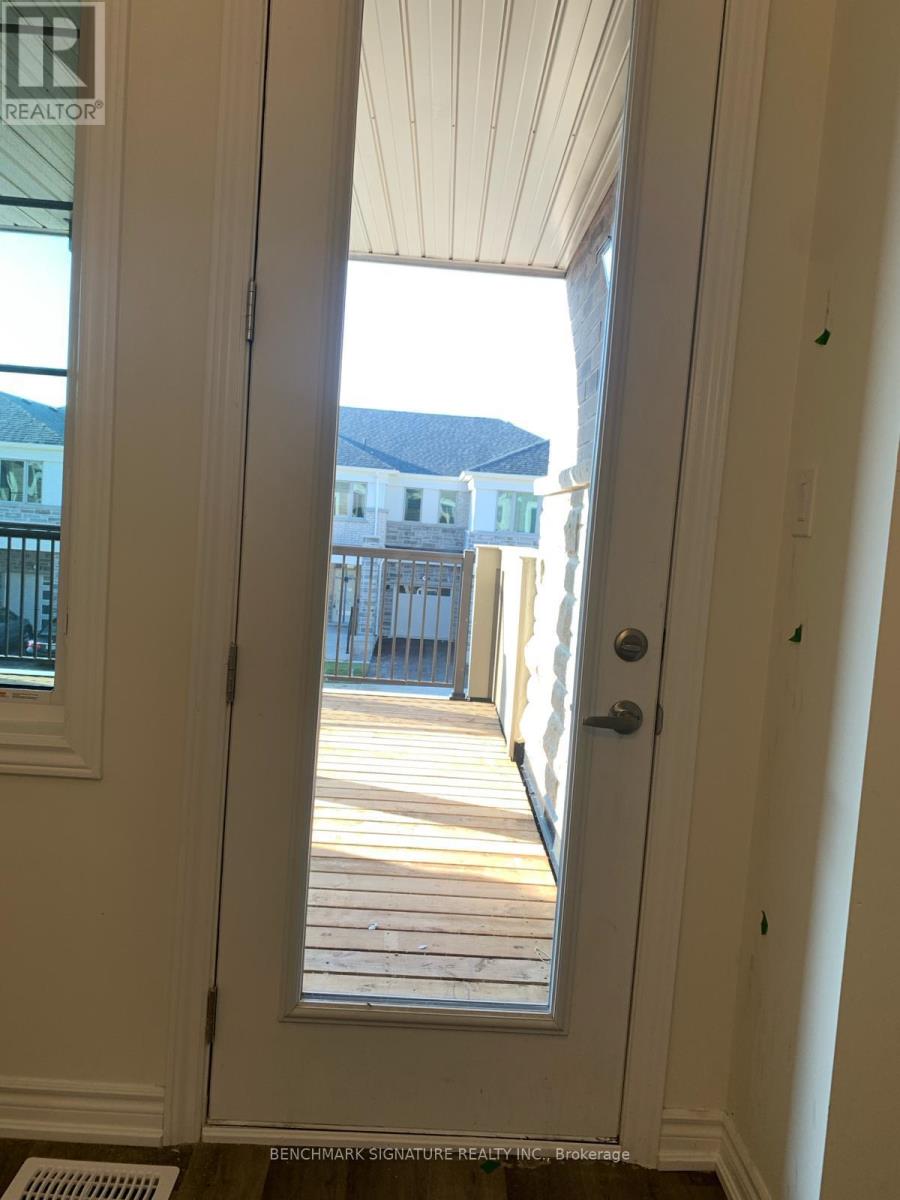 23 Thomas Frisby Jr Crescent, Markham, Ontario  L6C 3L1 - Photo 12 - N12837484