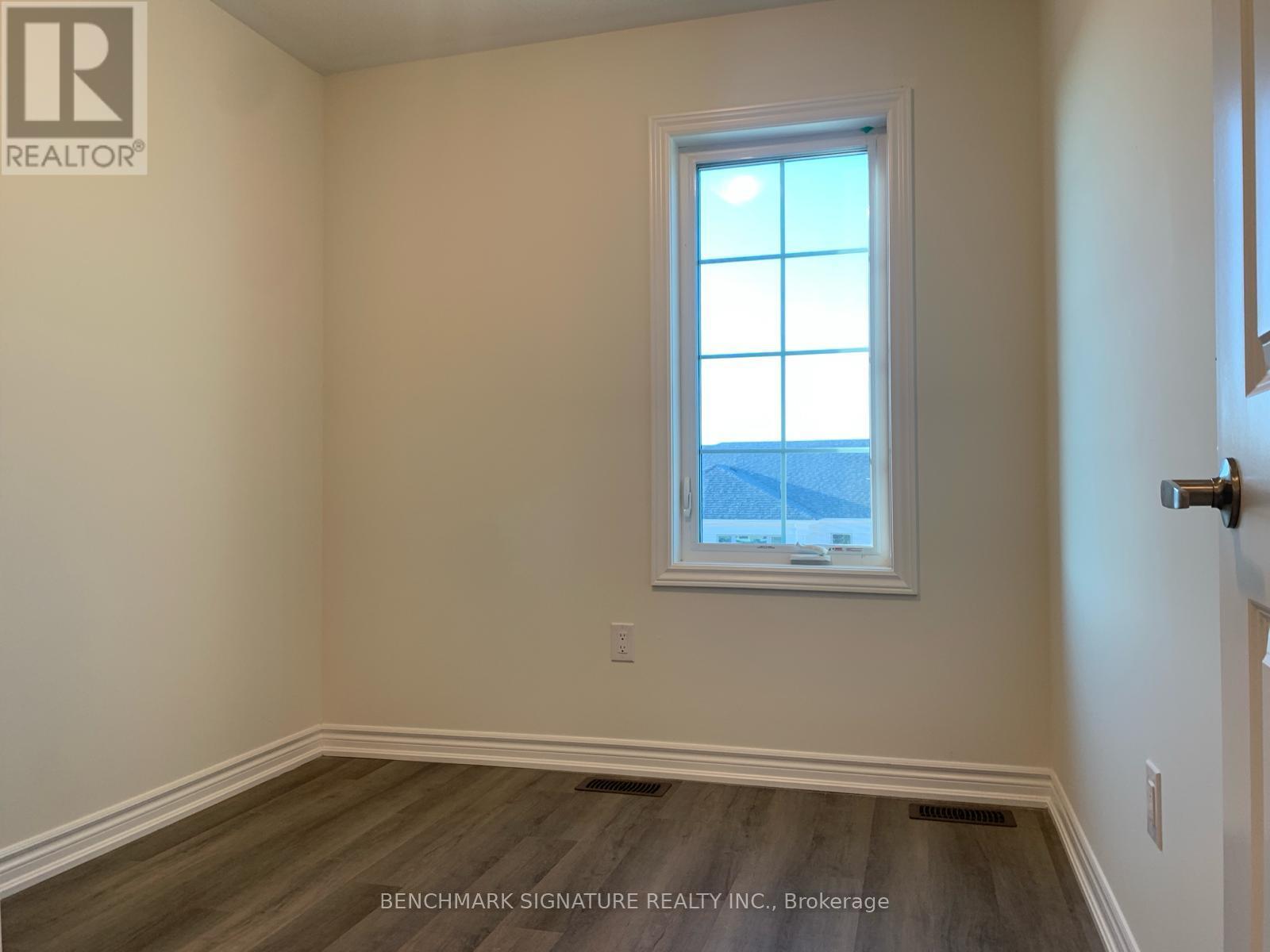 23 Thomas Frisby Jr Crescent, Markham, Ontario  L6C 3L1 - Photo 6 - N12837484