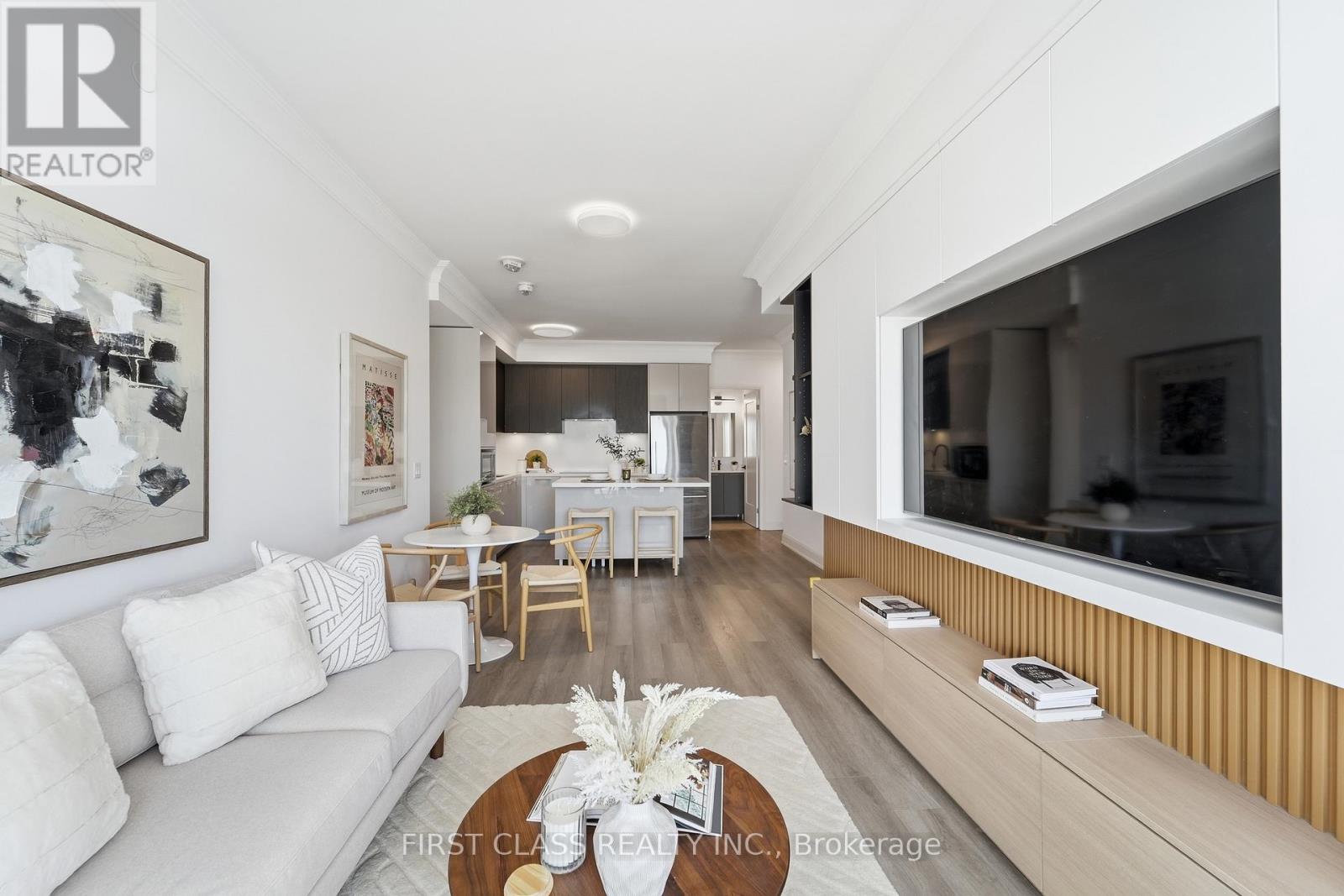 707 - 8 Water Walk Drive, Markham, Ontario  L3R 6L4 - Photo 12 - N12837516